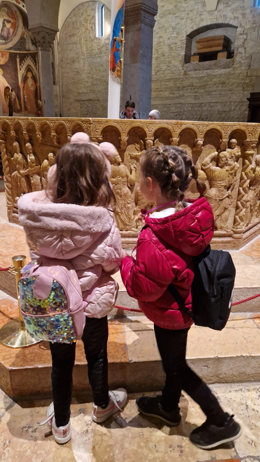 Alle radici della fede cristiana: la catechesi medievale illustrata del fonte battesimale - Chiese Vive - Chiese Verona
